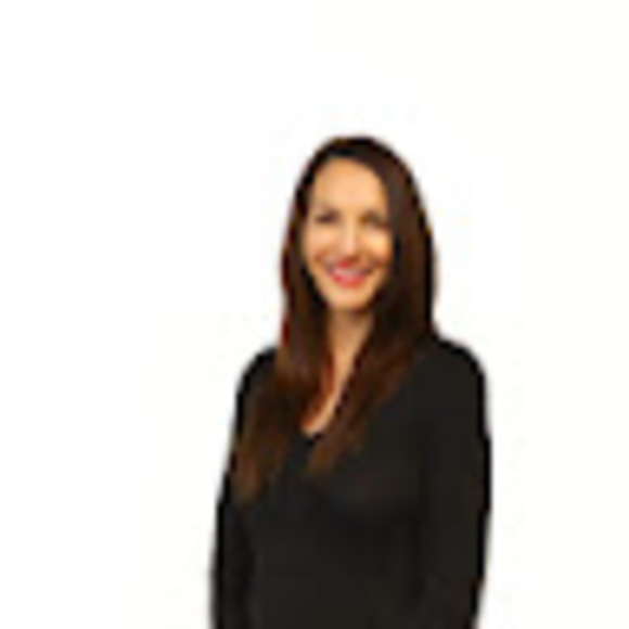 Meet your Posher, Candice - Picture 1 of 1